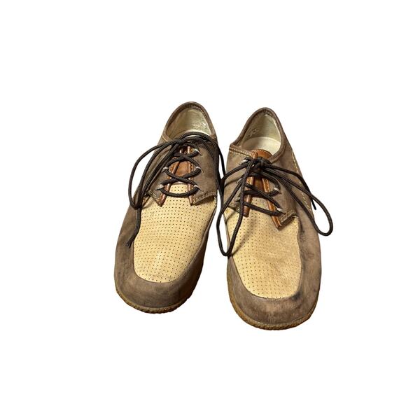 Casual leather/suede Timberland moccasin gum sole size 10 Retro outdoorsy earthy - Picture 1 of 8